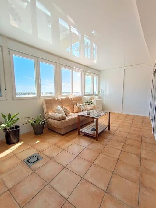 Spacious Studio By The University San Vicente Raspeig ภายนอก รูปภาพ